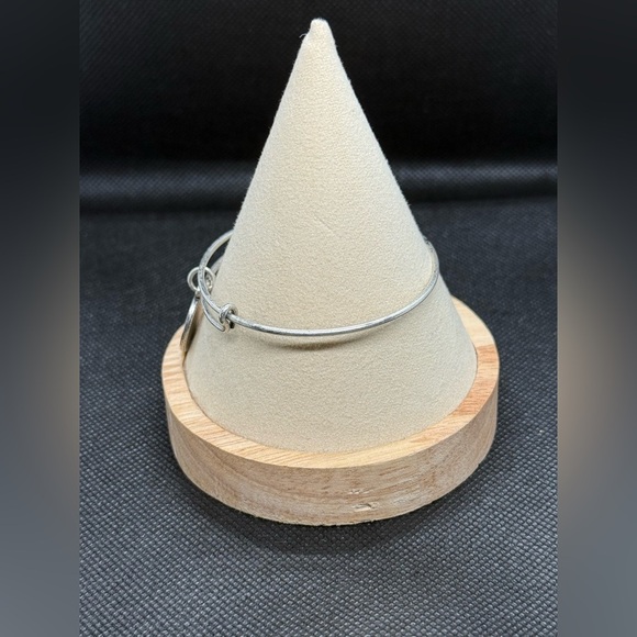 Alex and Ani Silver Bracelet with Charms ‘Sister’ - Picture 4 of 8